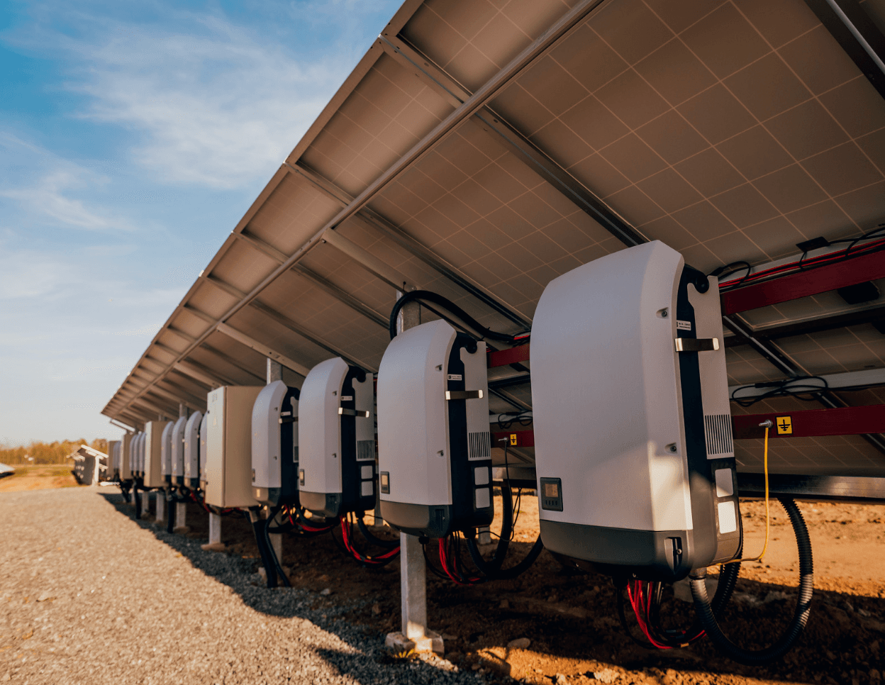 The Ultralight Powerhouse of Inverter Technology